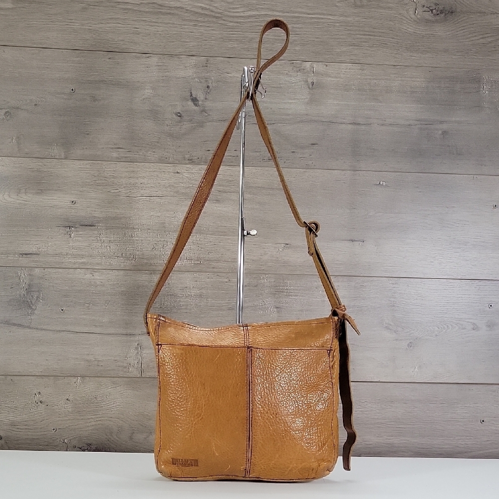 Duluth Trading Co. Tan Leather Crossbody Bag
